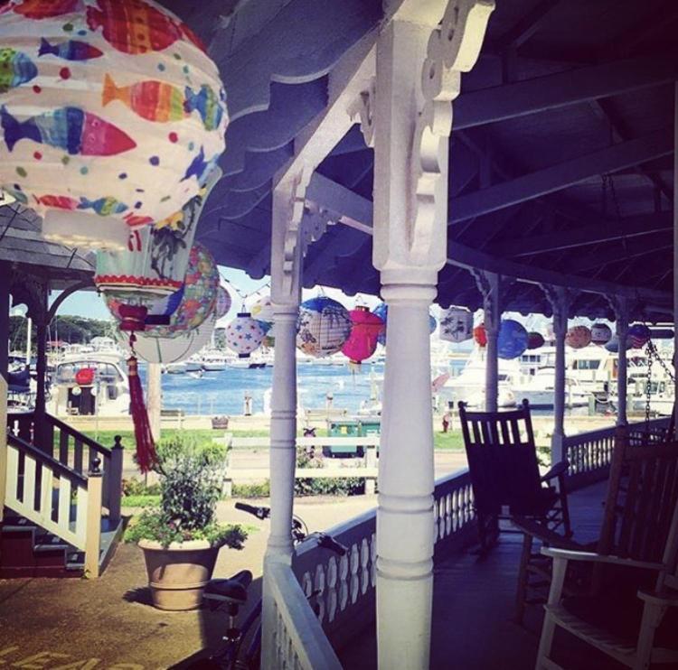 The Attleboro House Hotel Oak Bluffs Exterior photo